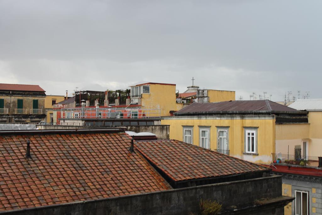 Casa Nel Cuore Di Napoli Apartament Zewnętrze zdjęcie