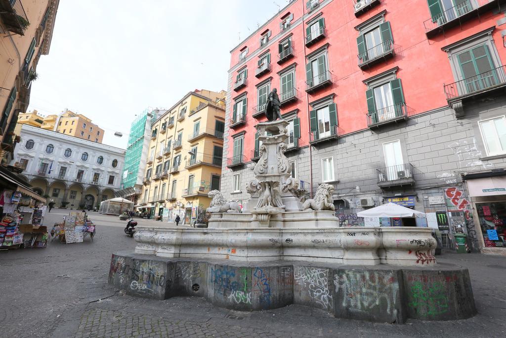 Casa Nel Cuore Di Napoli Apartament Zewnętrze zdjęcie